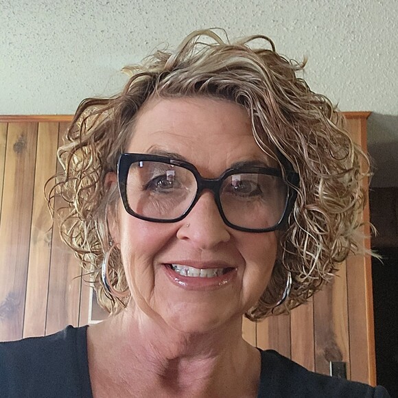 queenjamie70